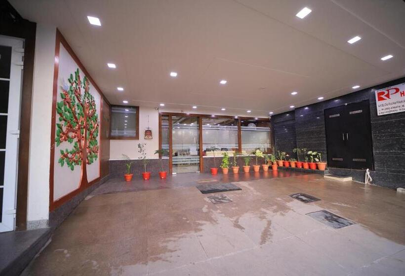 هتل Royal Phoenix