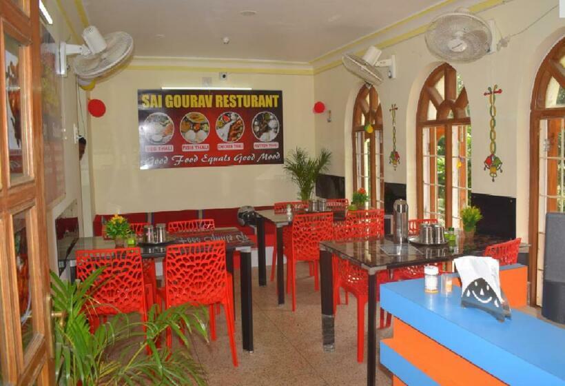 호텔 Sai Gourav Residence