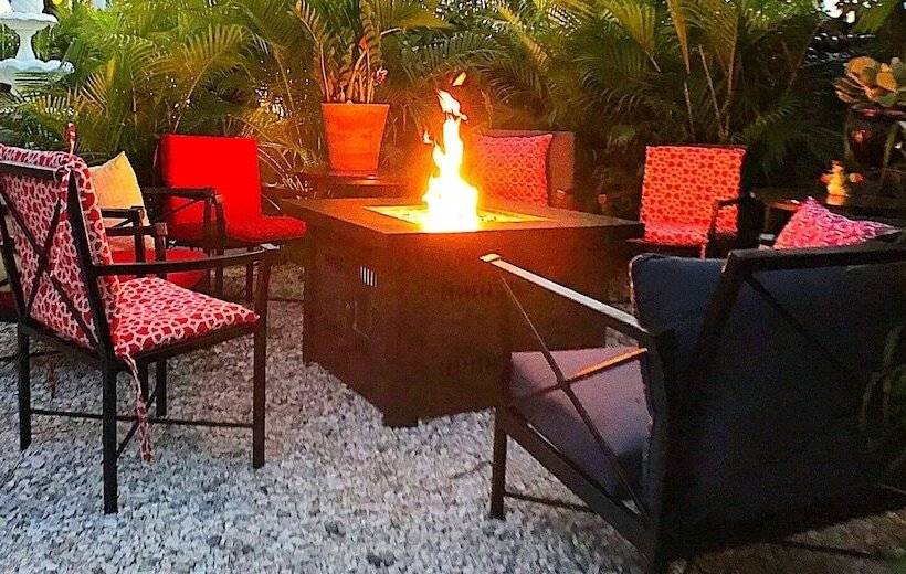 Отель Sir David Guesthouse   Adults Only