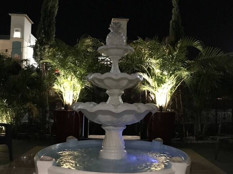 Отель Sir David Guesthouse   Adults Only