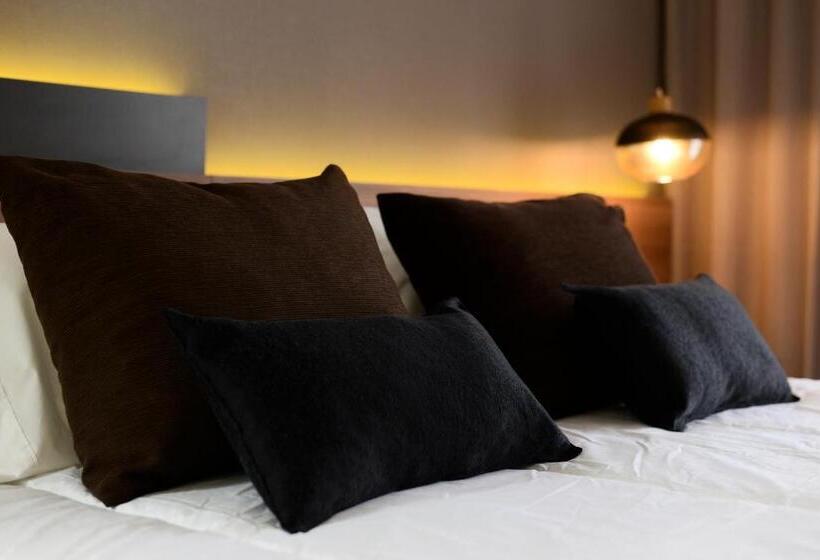 בית מלון כפרי Soho Suites