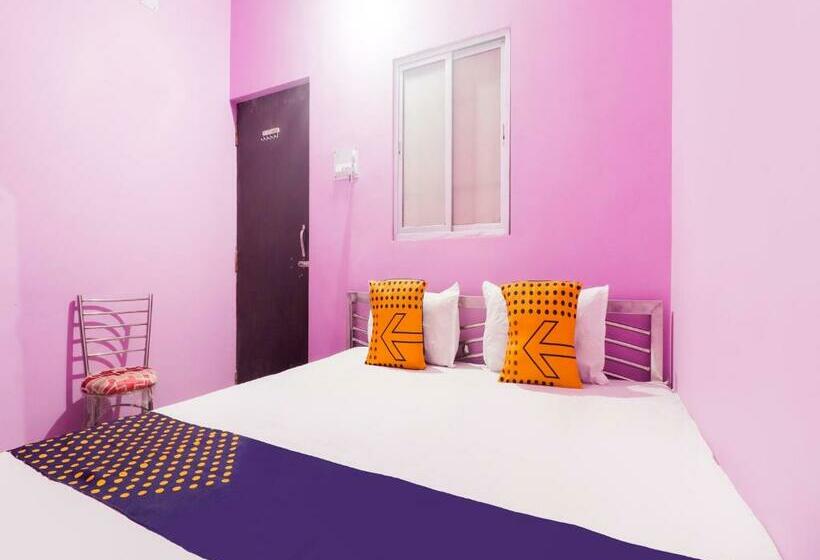 فندق Spot On 78945 Chanakya