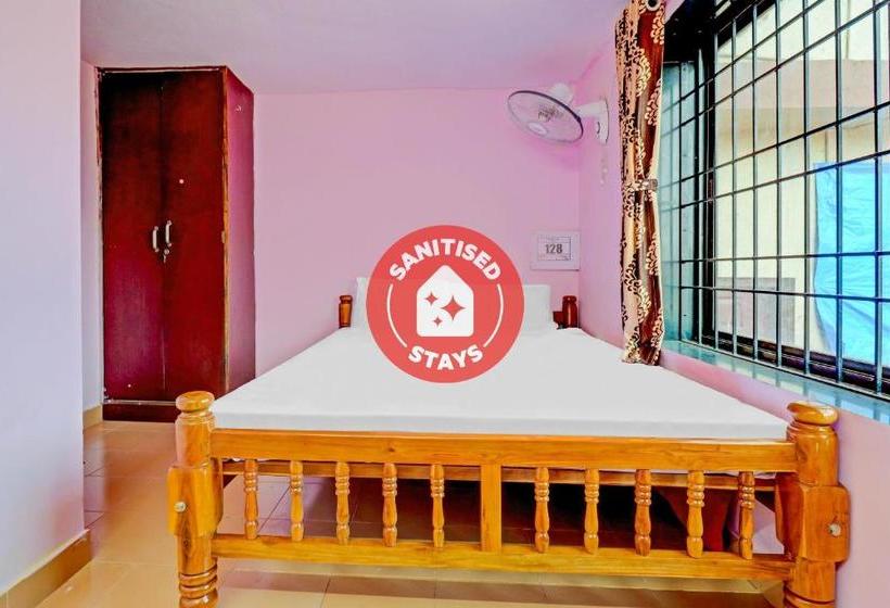 בית מלון כפרי Spot On 79093  Half Moon