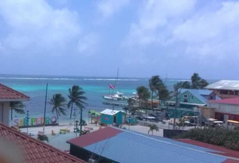 בית מלון כפרי Sun Shine San Pedro