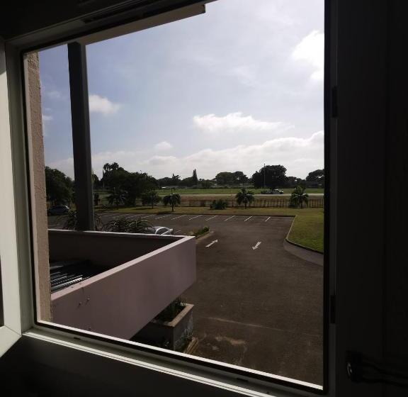 Отель Sun1 Richards Bay