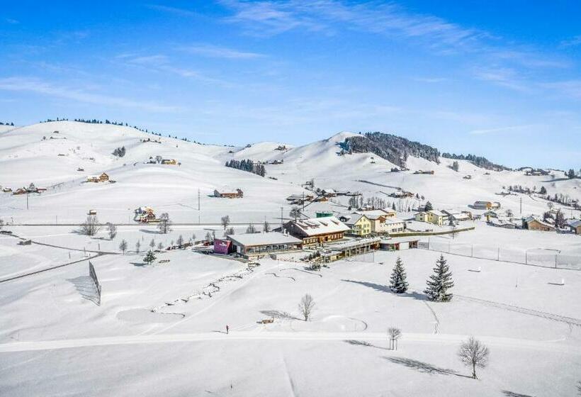 호텔 Swiss Mountain Golf Restaurant Gonten