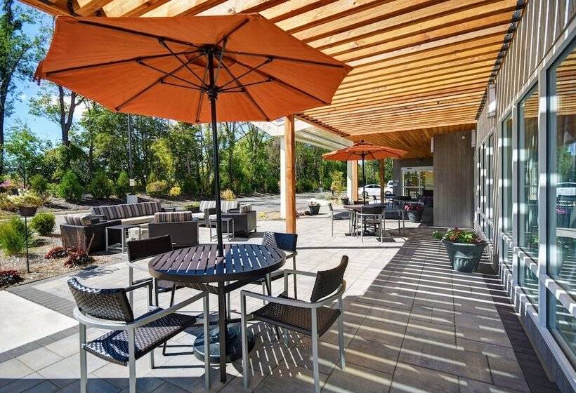 هتل Towneplace Suites By Marriott Grand Rapids Wyoming