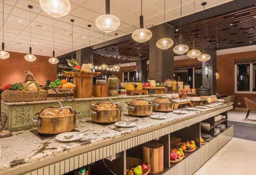 בית מלון כפרי Udaan Himalayan Suites And Spa