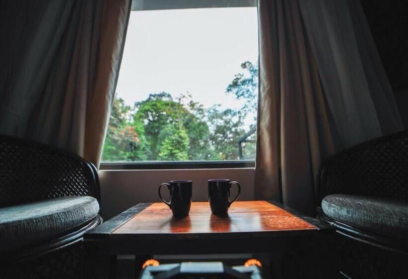 Отель Vanya By Citrine