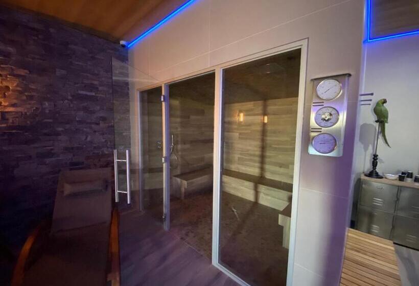 בית מלון כפרי World