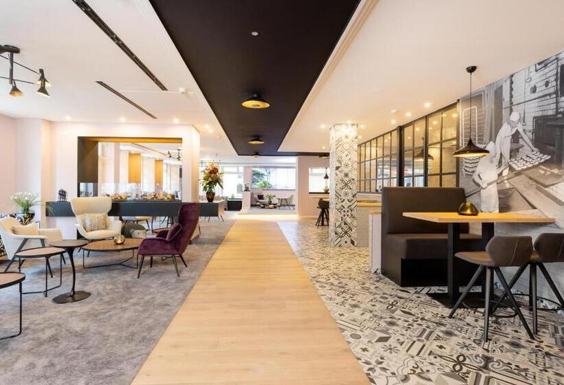 Maakt Hotel & Apartments