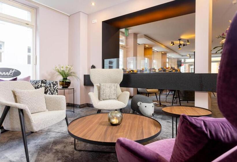 Maakt Hotel & Apartments