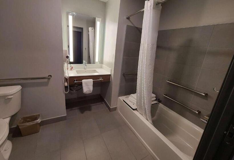 Microtel Inn & Suites By Wyndham Milford