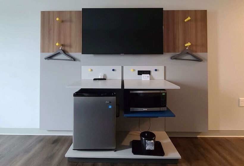 Microtel Inn & Suites By Wyndham Milford