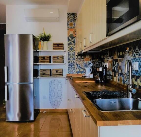 بنسيون Alvorkitecenter Guesthouse