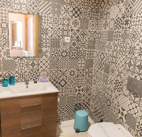 بنسيون Alvorkitecenter Guesthouse