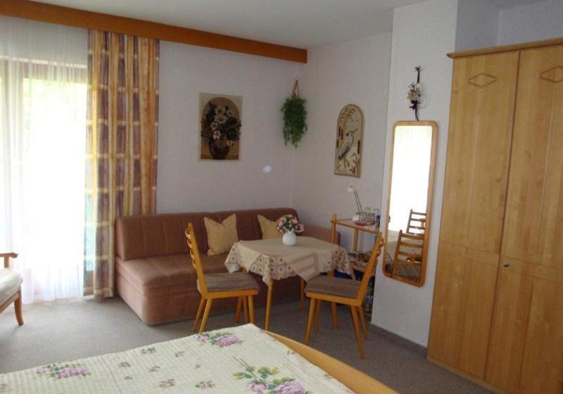 ペンション Haus Elisabeth