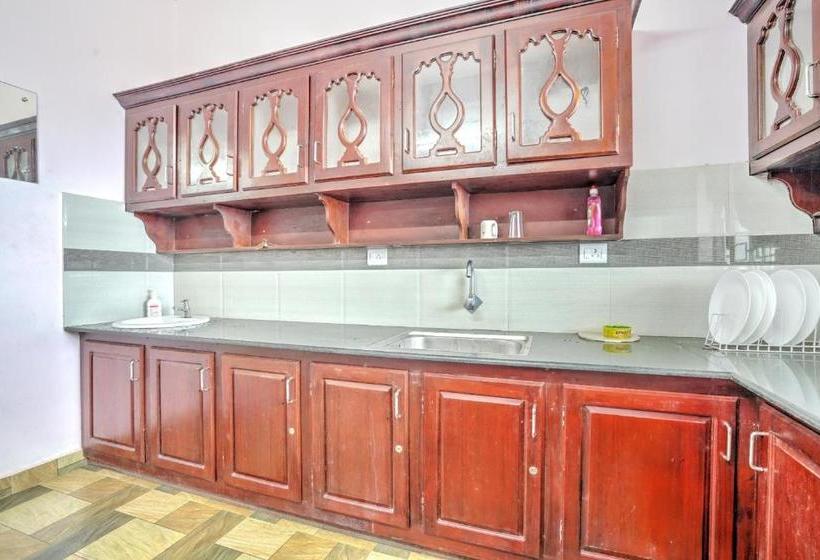 بنسيون Oyo 79234 Misty Planet