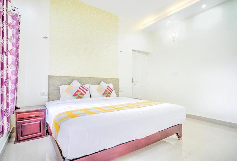 بنسيون Oyo 79234 Misty Planet