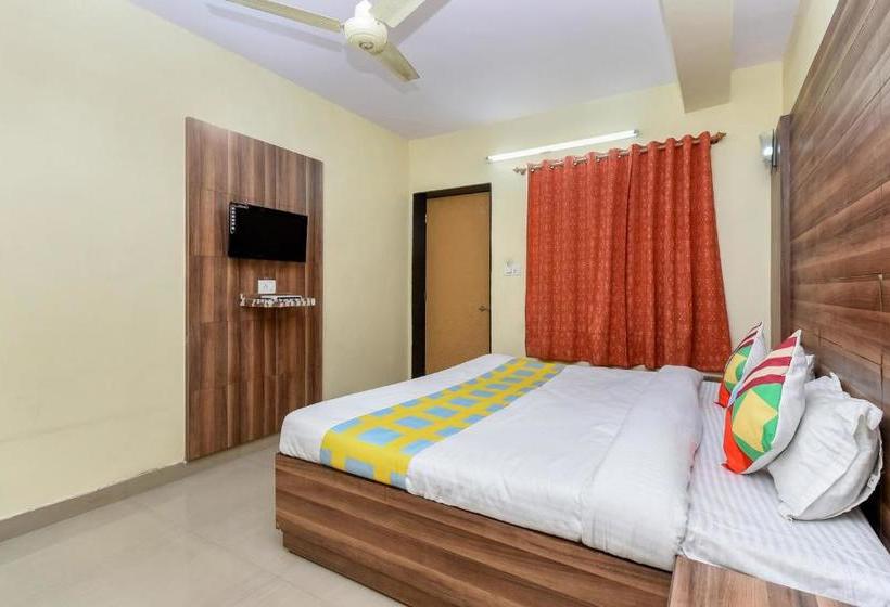 بنسيون Oyo Home 79350 Padmavati