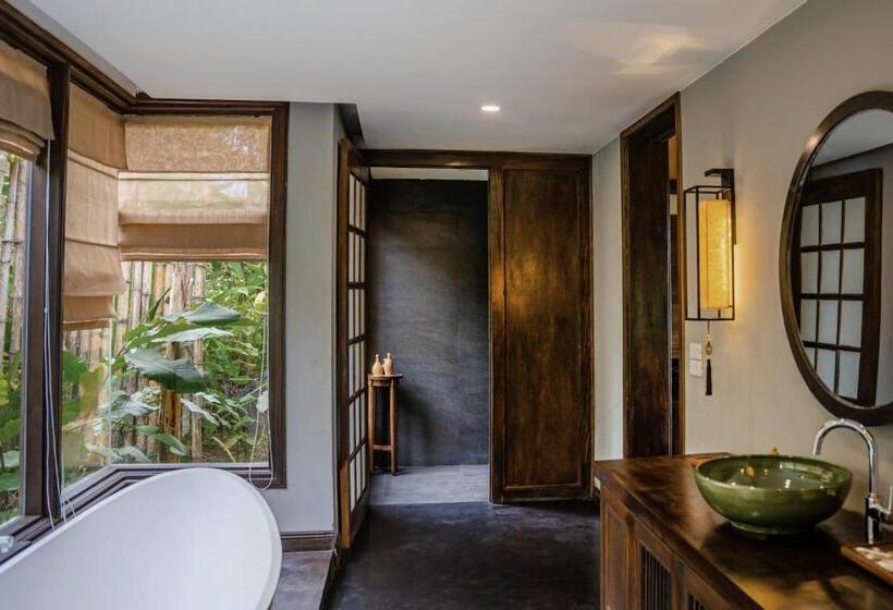 استراحتگاه Avana Retreat