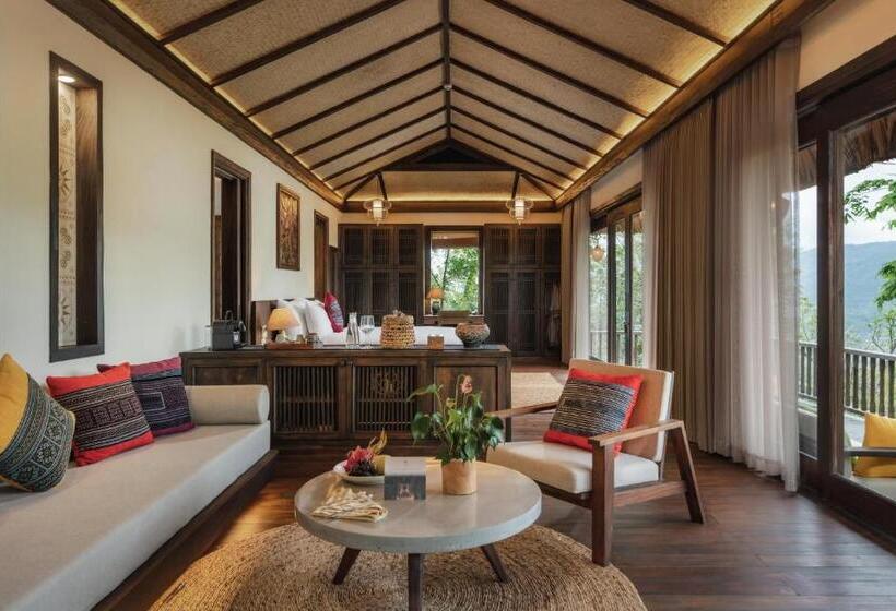 استراحتگاه Avana Retreat