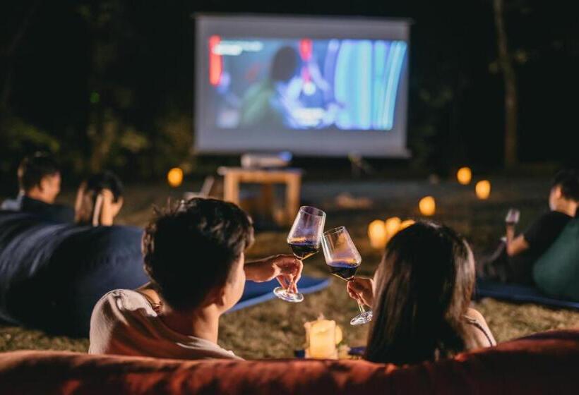 استراحتگاه Avana Retreat