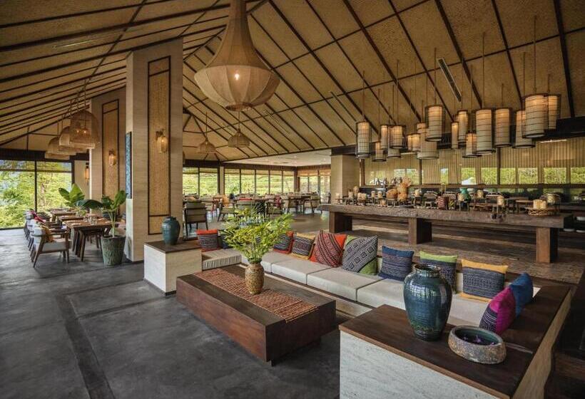 استراحتگاه Avana Retreat