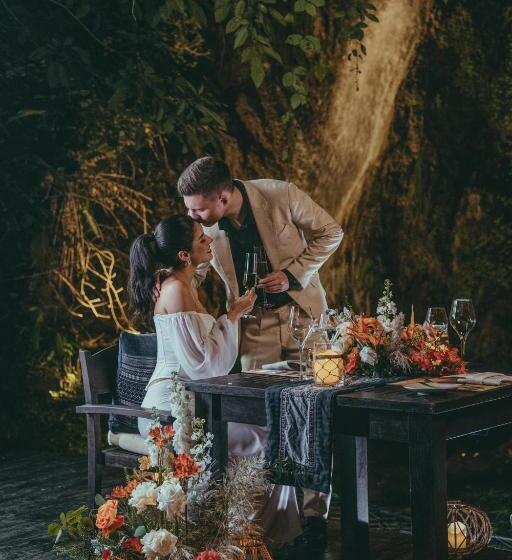 استراحتگاه Avana Retreat