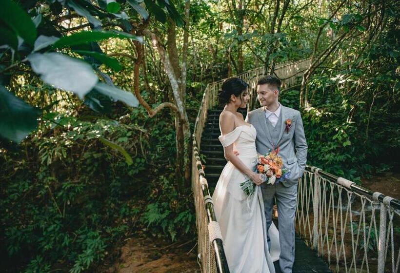 استراحتگاه Avana Retreat