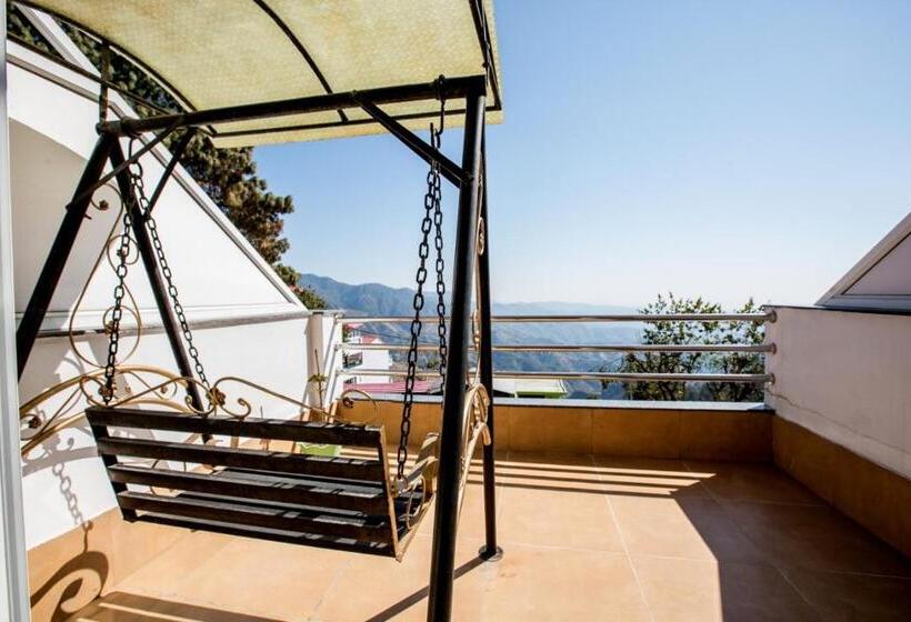 Resort The Alpine