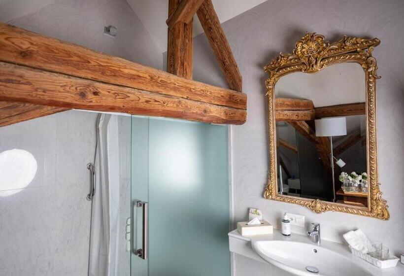 Romantik Hotel De L Ours