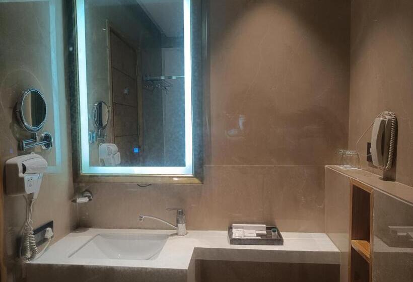 Udman Hotel Greater Noida