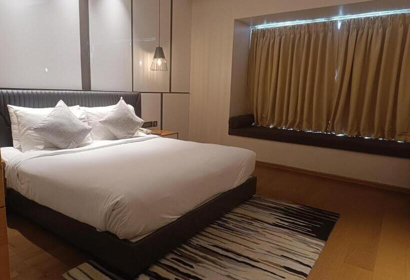 Udman Hotel Greater Noida