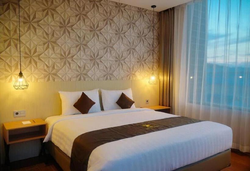 Zenith Premiere Hotel Baubau