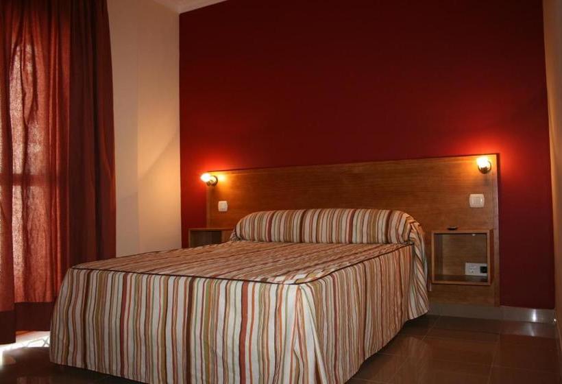 Apartamentos María Del Carmen