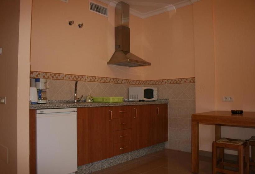 Apartamentos María Del Carmen