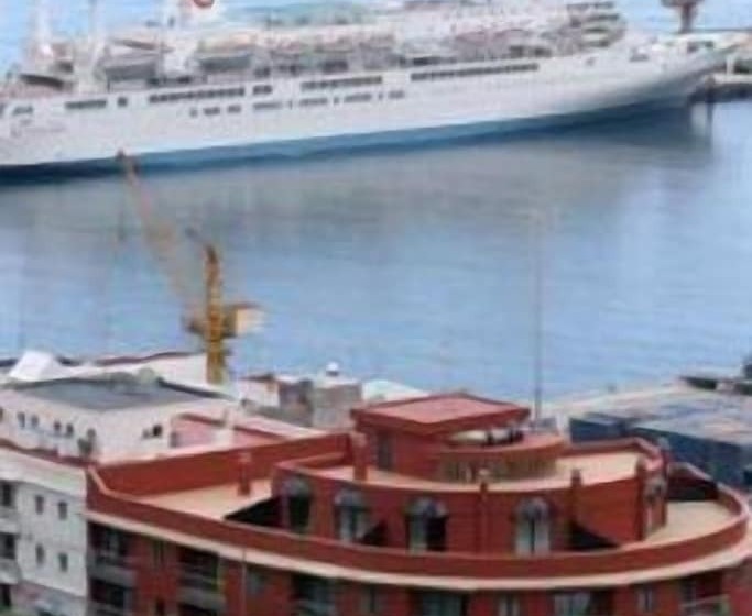 Aparthotel El Galeón