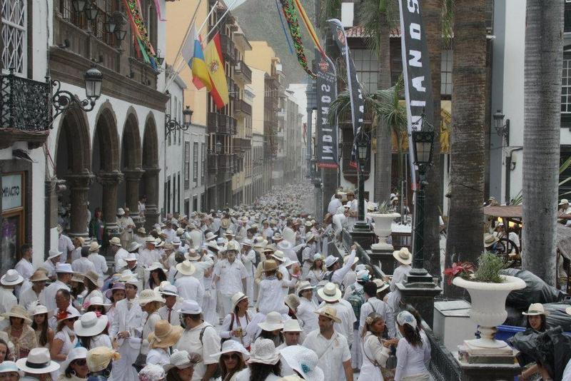 Aparthotel El Galeón