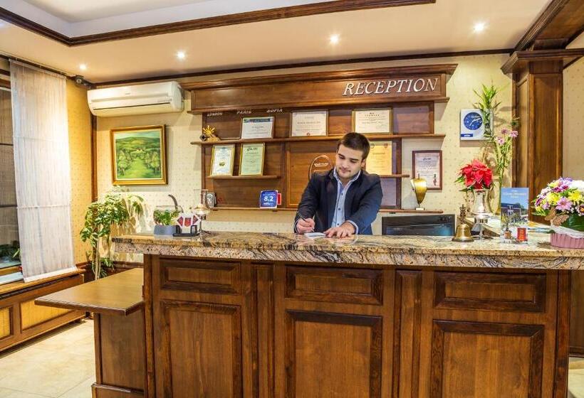 Chateau Montagne Hotel Troyan