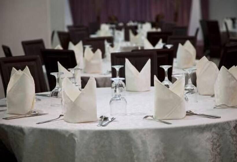 Delmon Hotel Apartments