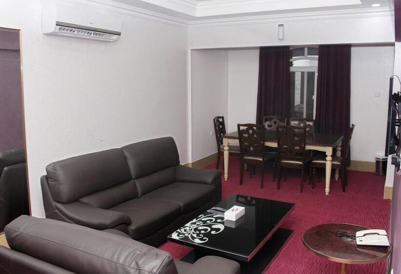 Delmon Hotel Apartments