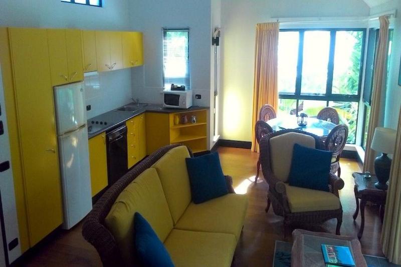 Dreamcatcher Beach Side Apartments