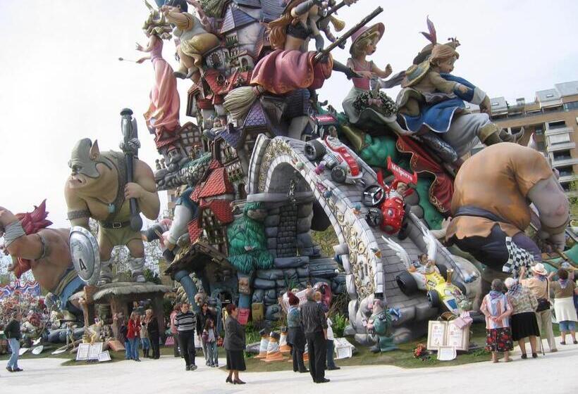 فندق فئة نجمة واحدة Feetup Home Backpackers Valencia