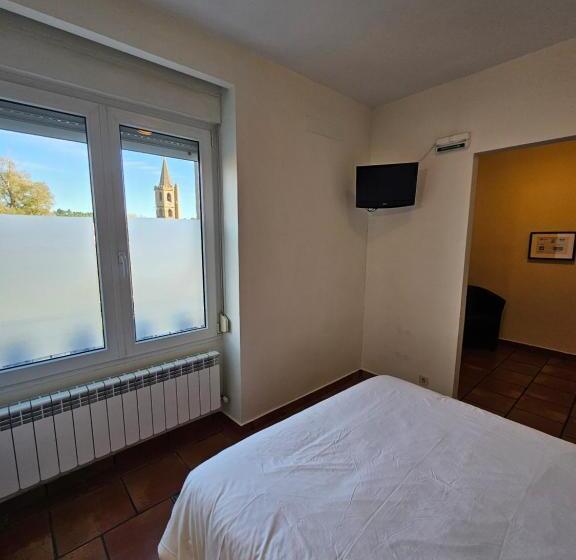 Hostal Jp Y Estudios