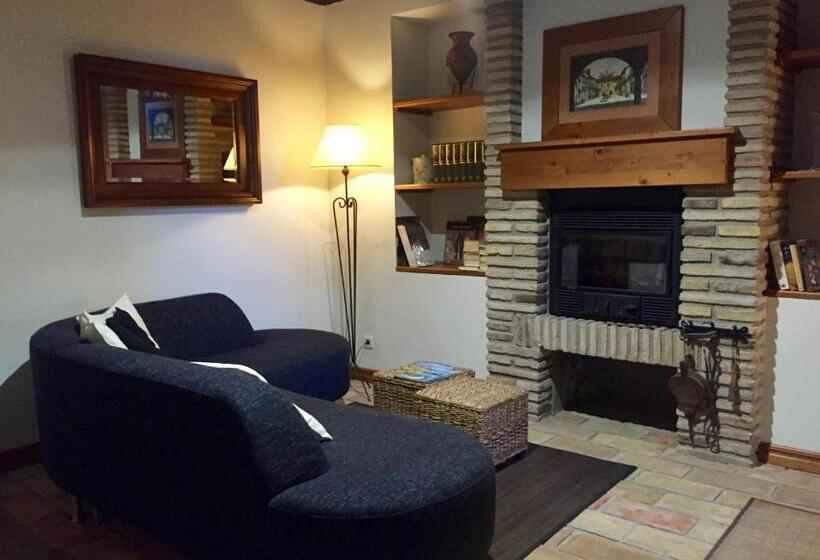 Hostal Jp Y Estudios