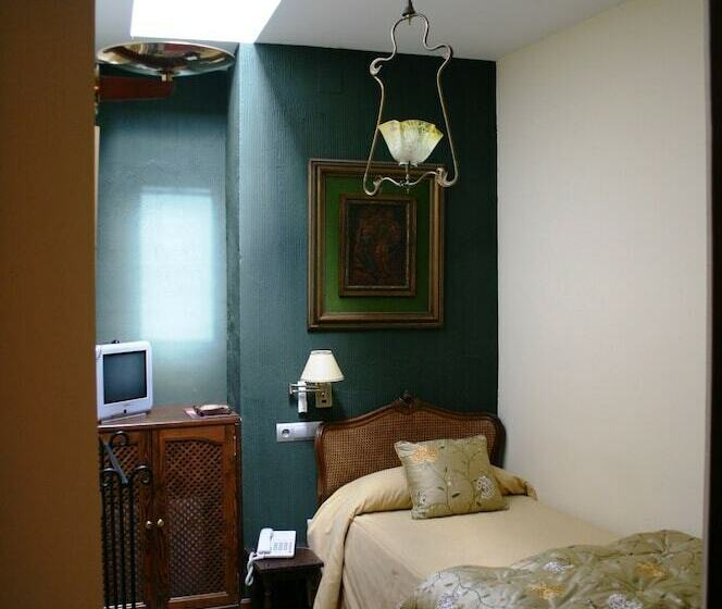 ホテル Afan De Rivera