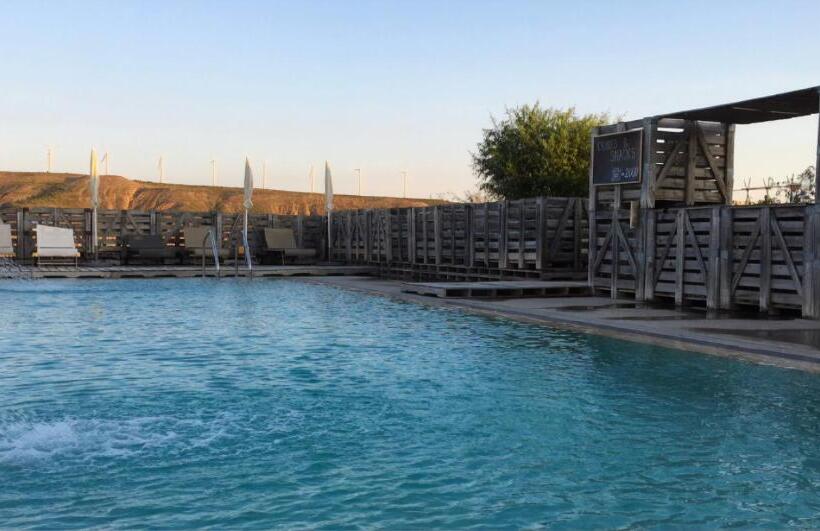 فندق Aire De Bardenas