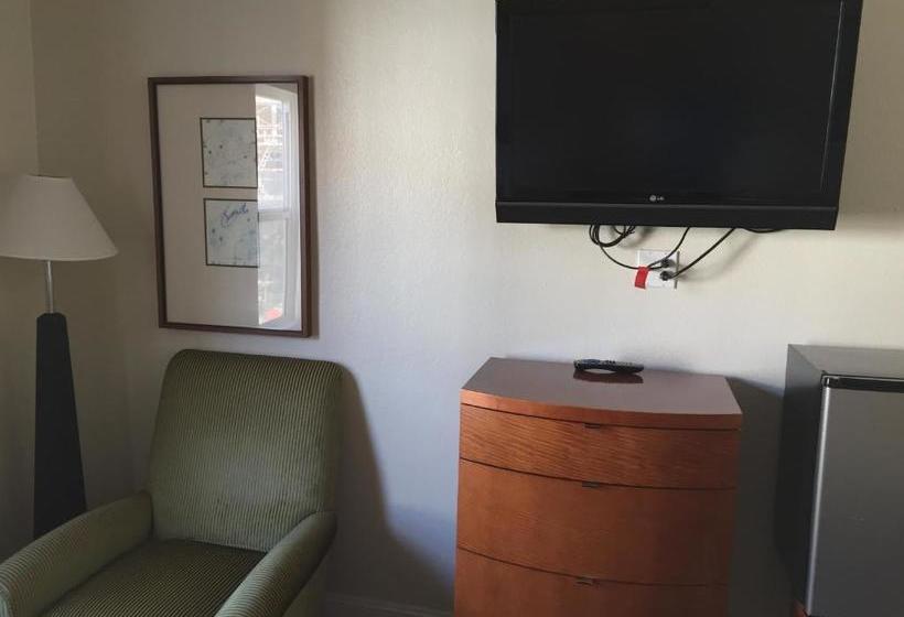 ホテル Americas Best Value Inn & Suites  Soma