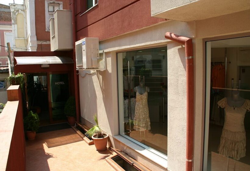 ホテル Apart & Rooms Fotinov